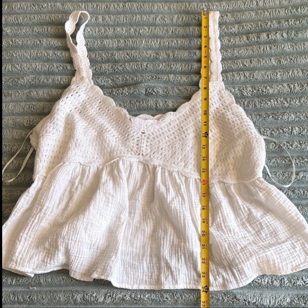 Forever 21 White Crochet Women Crop Top Size 1X